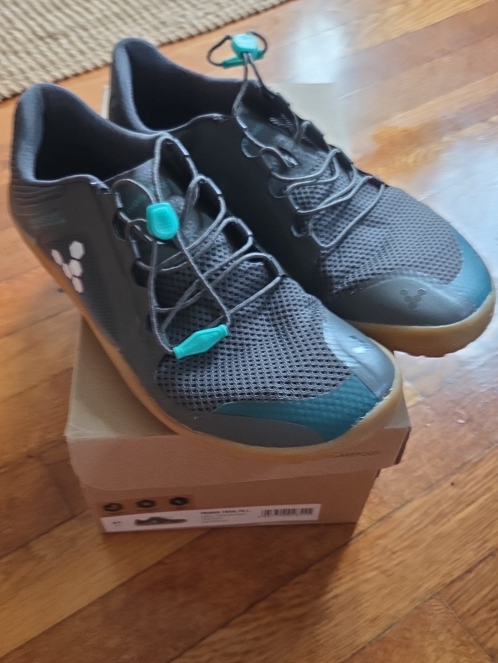 Vivobarefoot Primus Trail FG
Sneakers - Grey Spearmint gum sole